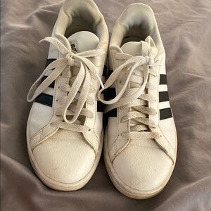 Adidas cloud foam shoes